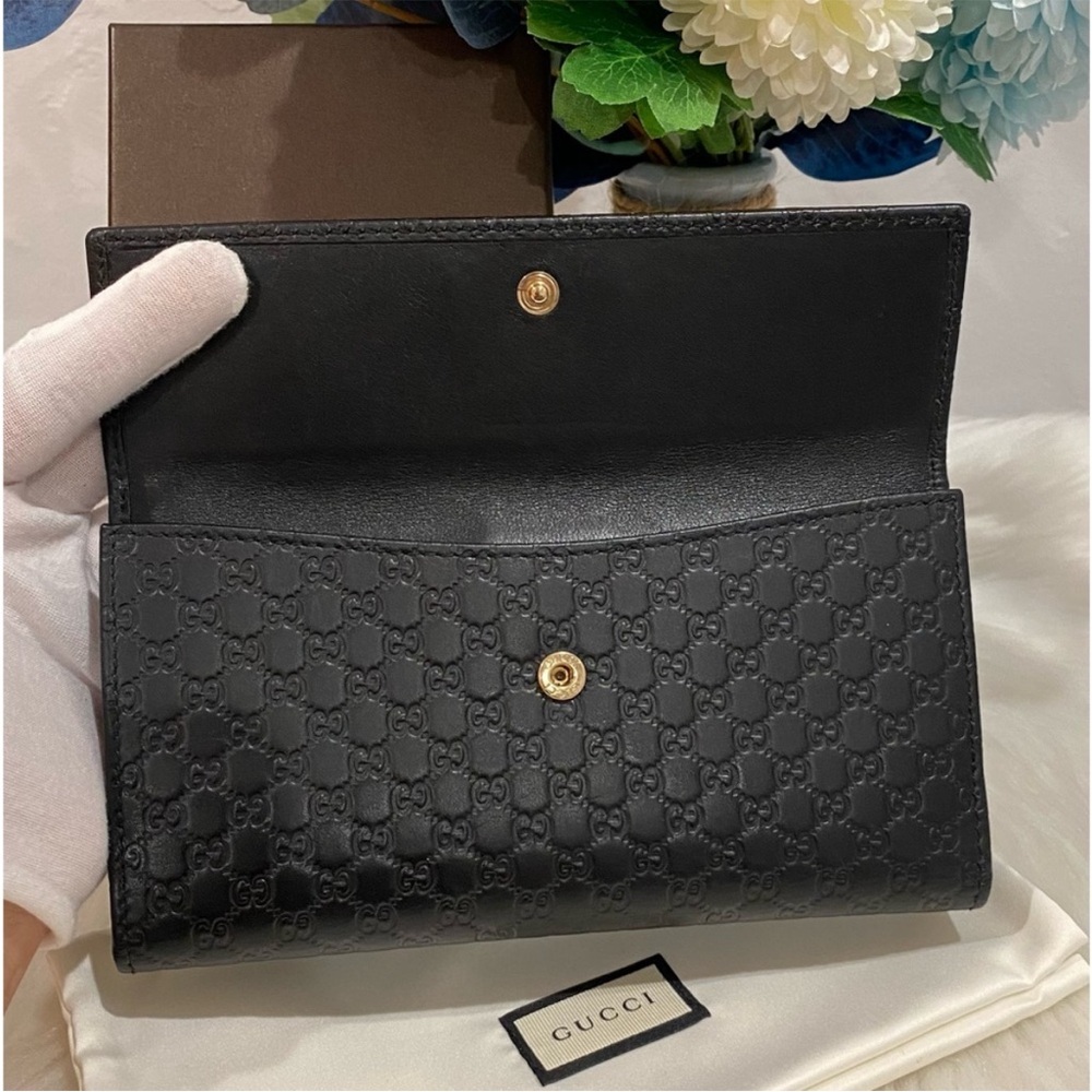 🔥 Gucci Black Embossed Women's Wallet - Picture 9 of 12